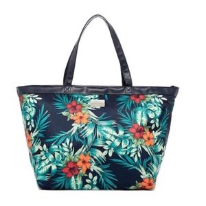 Tommy Bahama St Kitt’s Tote Bag